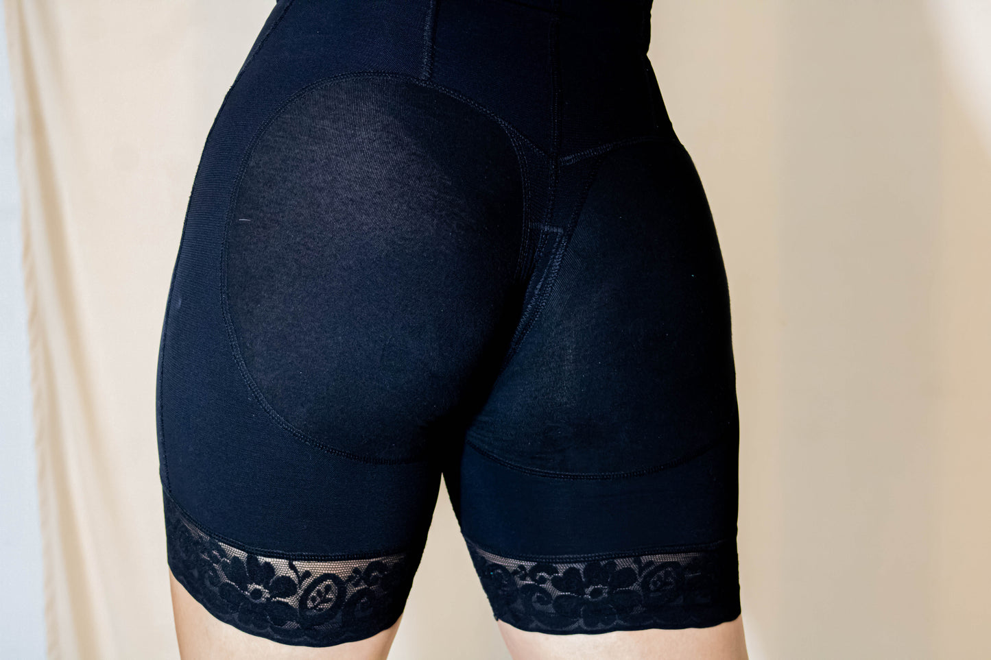 FAJA SHORT VICTORIA